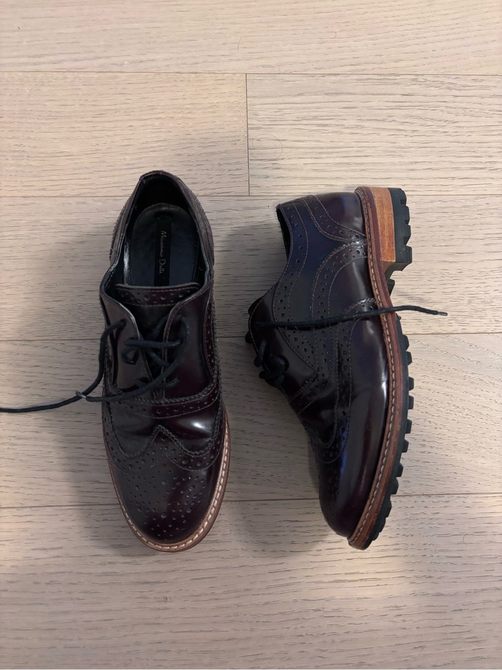 Massimo Dutti Burgundy Leather Oxfords size 37